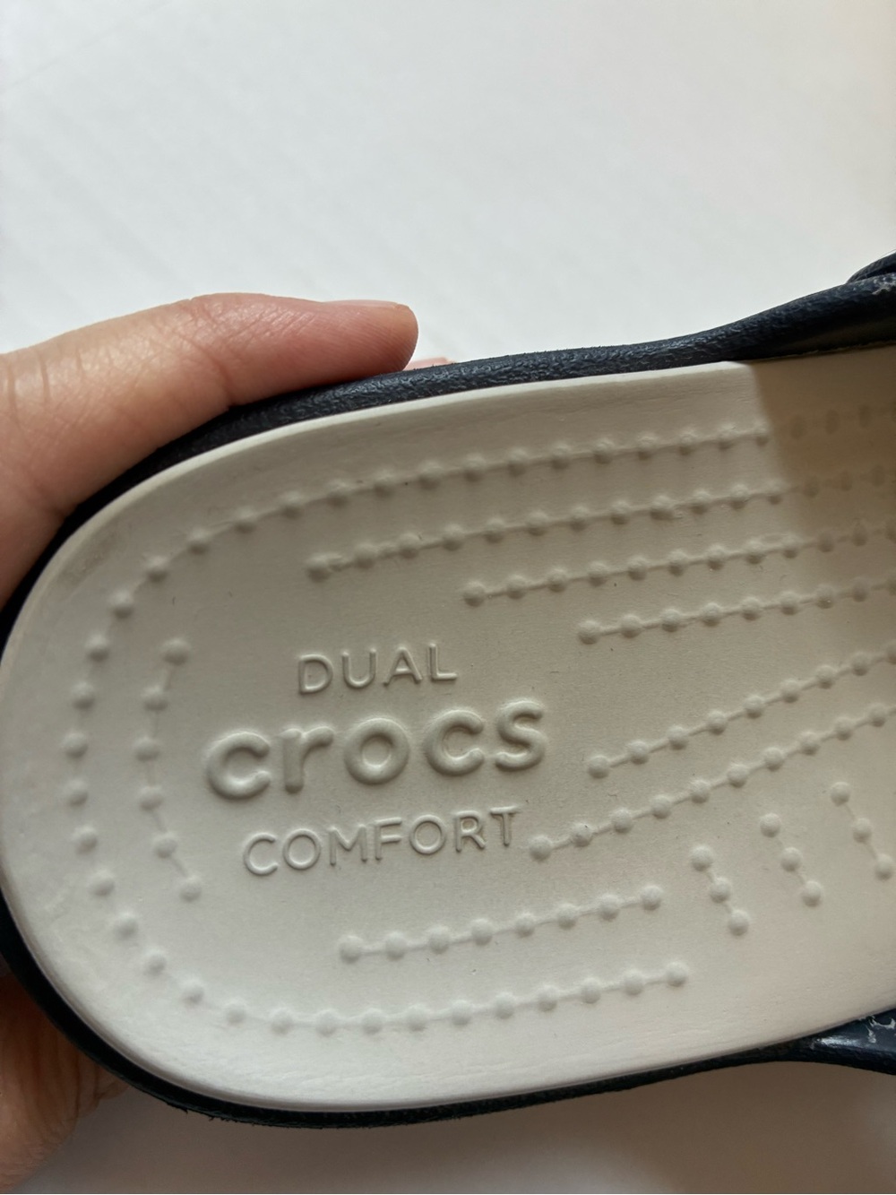 Women’s CROCS Sandals 8 - Picture 7 of 10